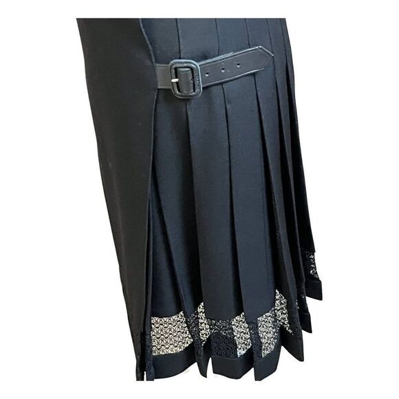 Burberry mid lentgh skirt .. - Picture 7 of 7